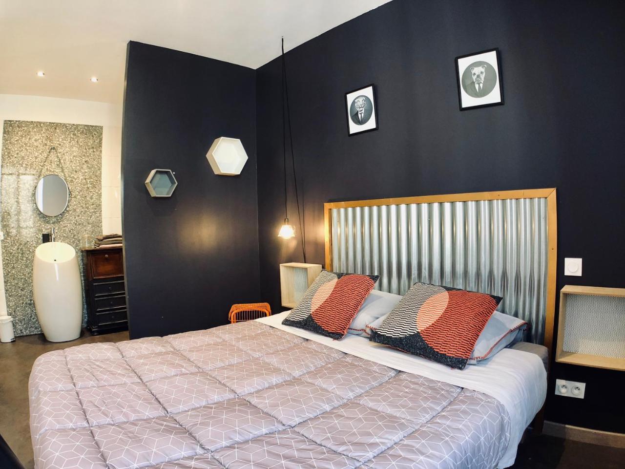 Appartements Entre Provence Et Camargue Тараскон Экстерьер фото